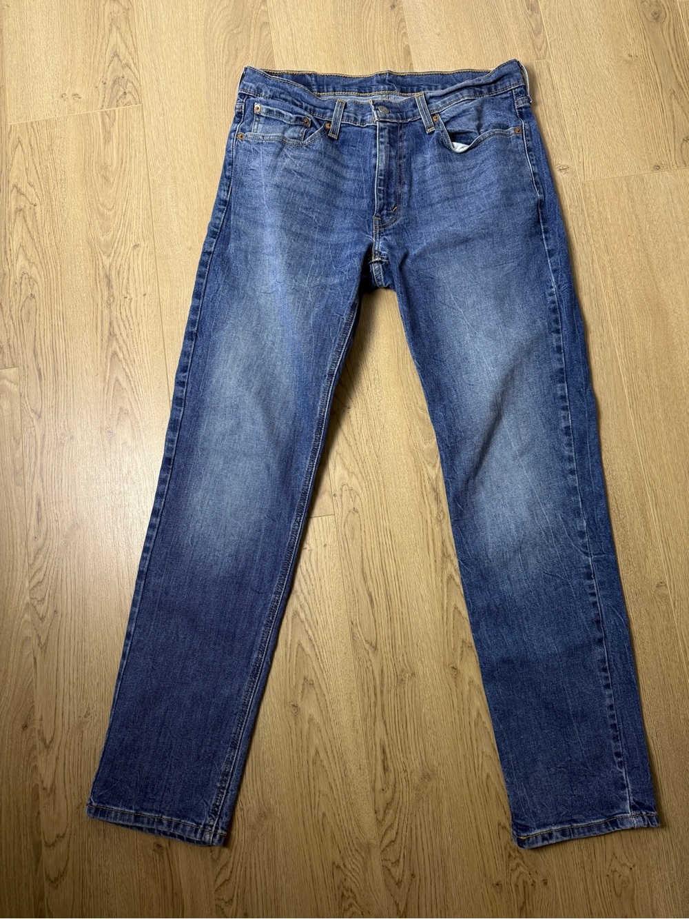 Levi’s men’s straight Blue Denim Jeans 32x32